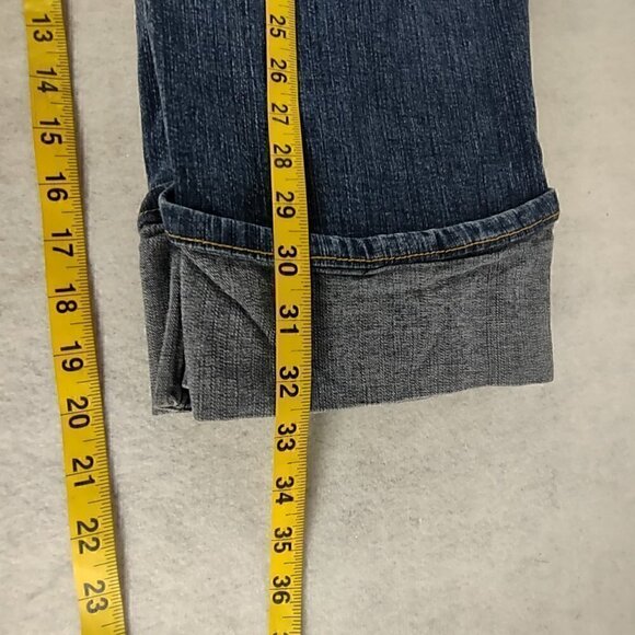 Rocawear Womens Embroidered Cotton Blend Denim Blue Capri Jeans Size 20 - Picture 9 of 11